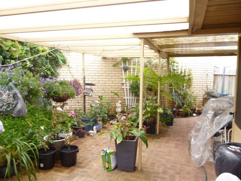 13 Cove Court, Dudley Park WA 6210