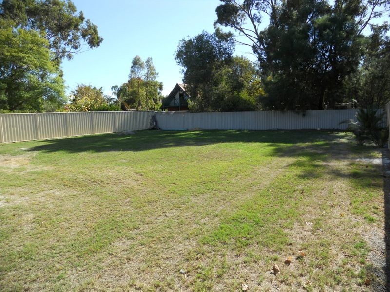 12A Peel Parade, Coodanup WA 6210
