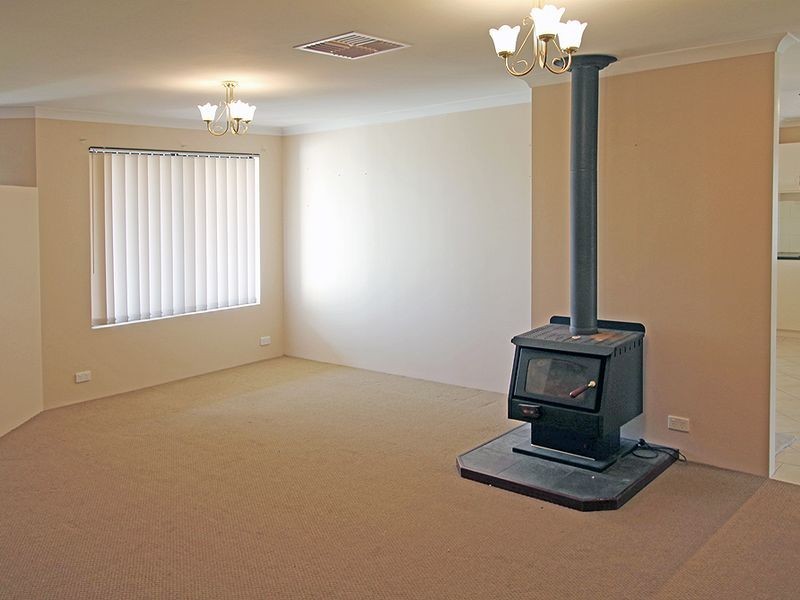 11 Tammin Court, Dawesville WA 6211