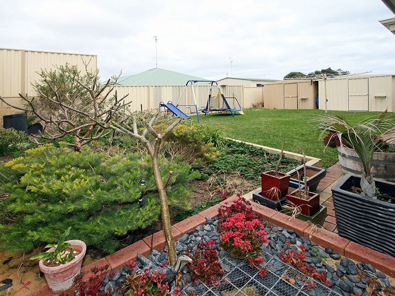 11 Tammin Court, Dawesville WA 6211