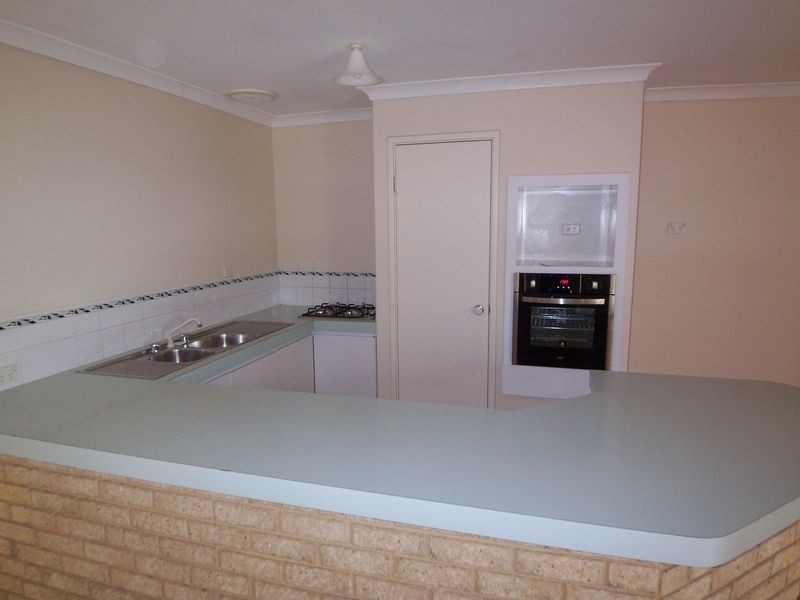 1/6 Bucentaur Place, Halls Head WA 6210