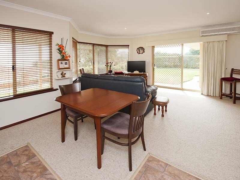 2 Merindah Meander, Falcon WA 6210