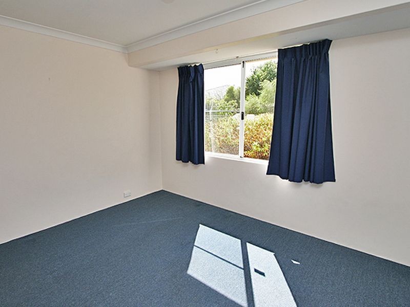 10 Challenger Road, Madora Bay WA 6210