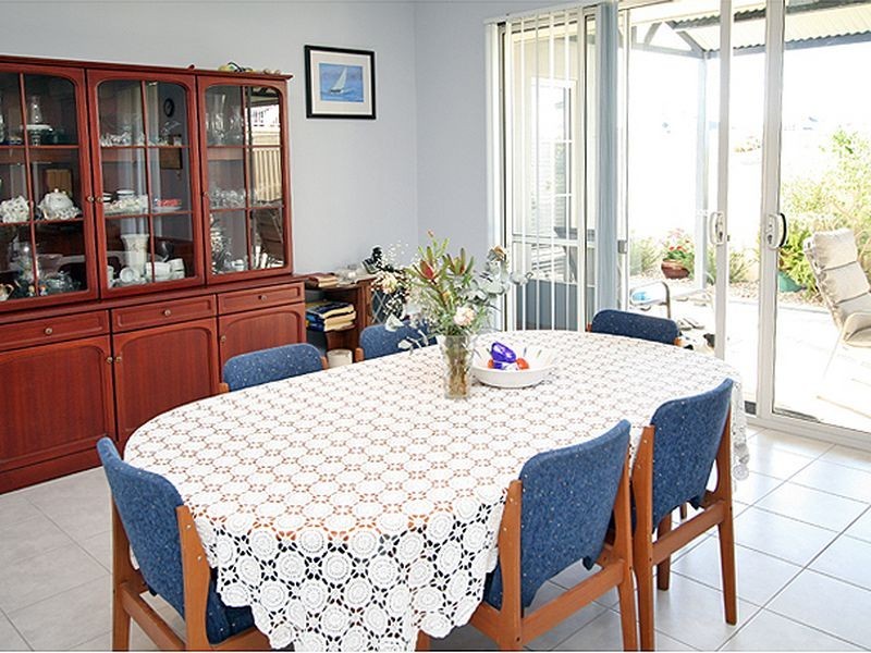 10 George Hibbert Road, Madora Bay WA 6210