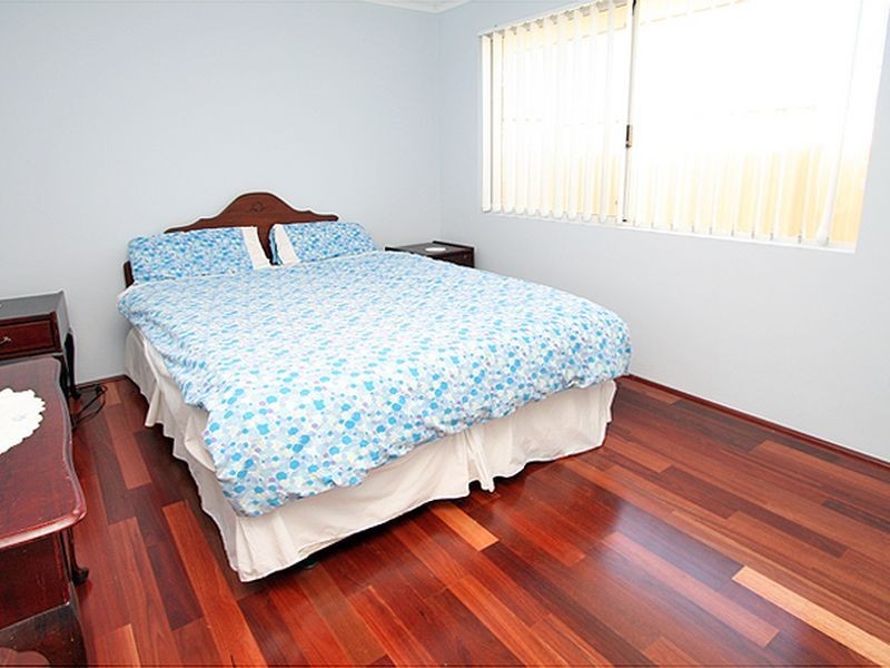 10 George Hibbert Road, Madora Bay WA 6210