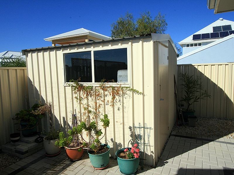 10 George Hibbert Road, Madora Bay WA 6210