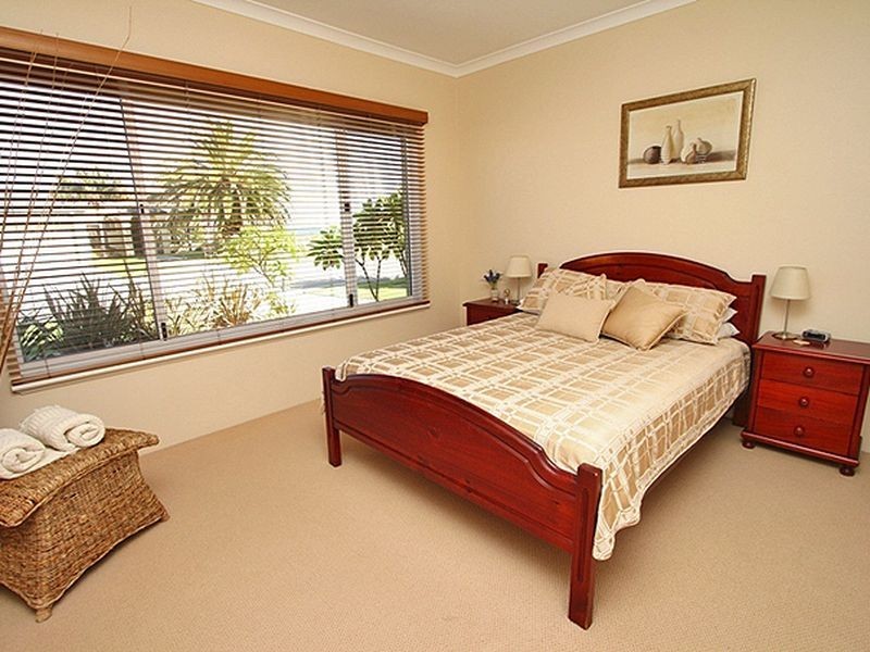 27 Ronsard Drive, San Remo WA 6210