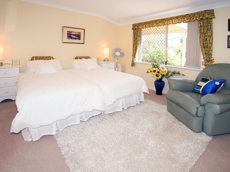 71 Casuarina Drive, Halls Head WA 6210