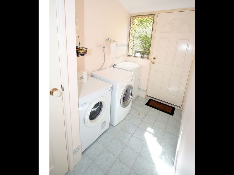 71 Casuarina Drive, Halls Head WA 6210