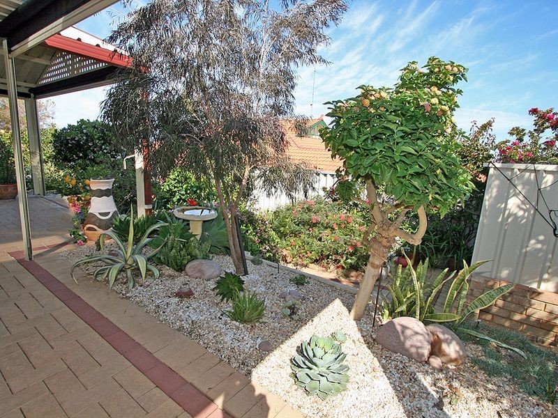 71 Casuarina Drive, Halls Head WA 6210