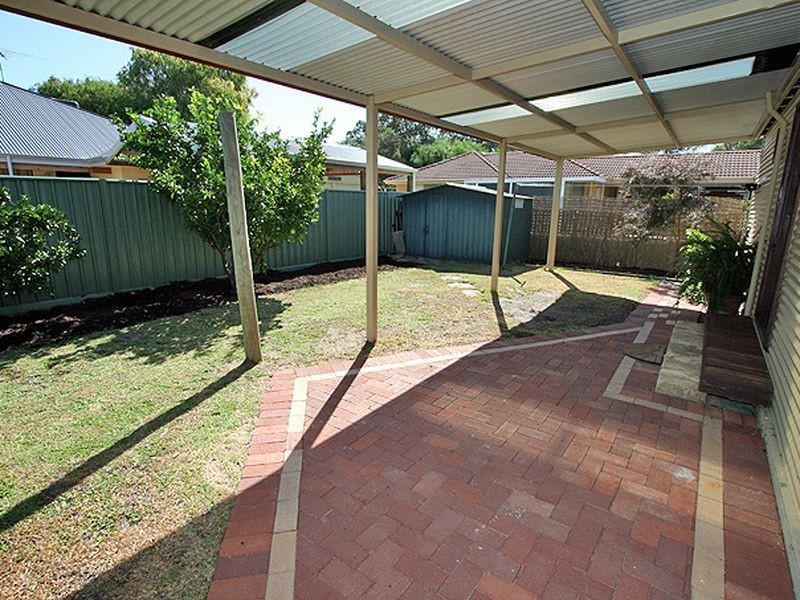 8a Roy Road, Coodanup WA 6210