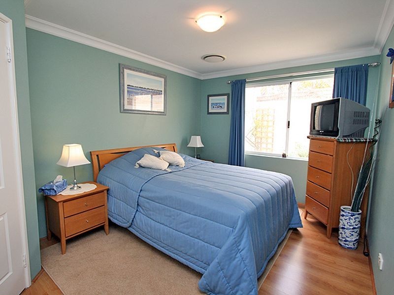 9 Aztec Island Retreat, Halls Head WA 6210