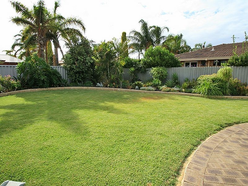 5 Talia Place, Dudley Park WA 6210