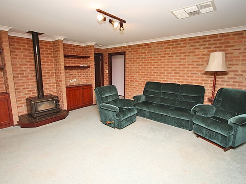 5 Talia Place, Dudley Park WA 6210