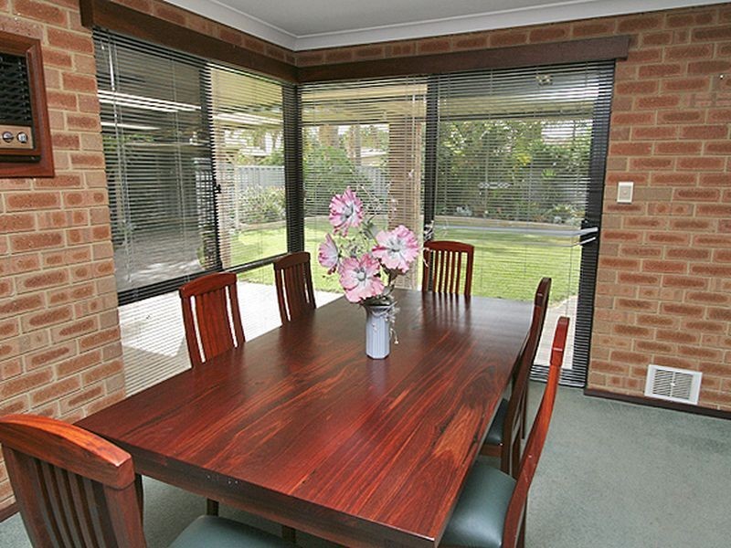 5 Talia Place, Dudley Park WA 6210