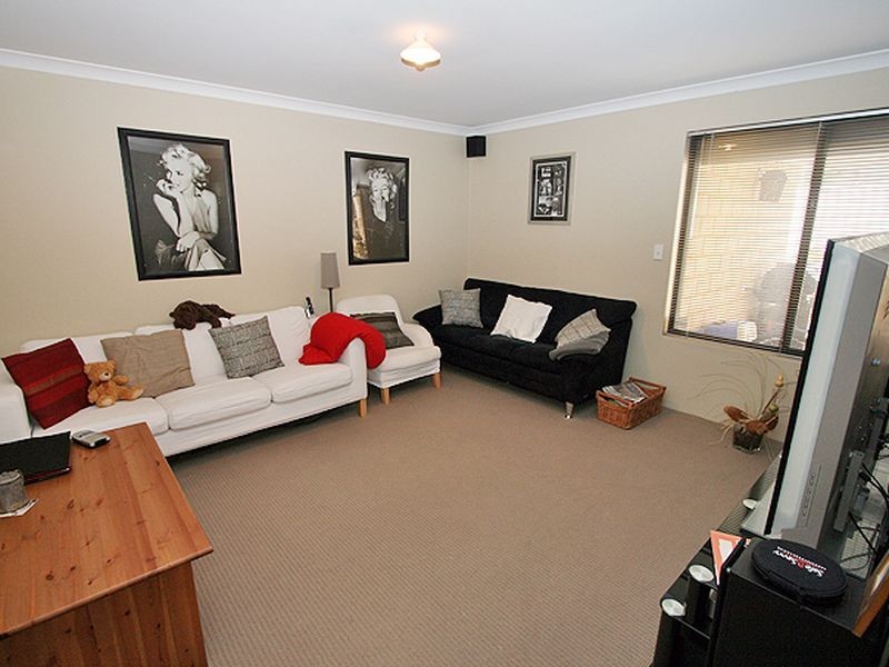 9 Pinkett Close, Dawesville WA 6211