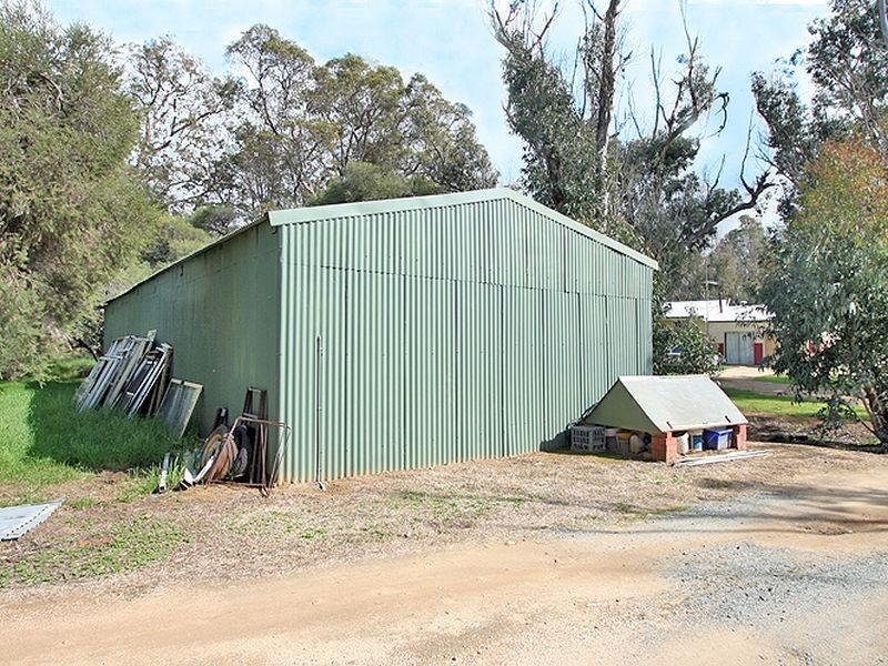 1989 Lakes Road, North Dandalup WA 6207