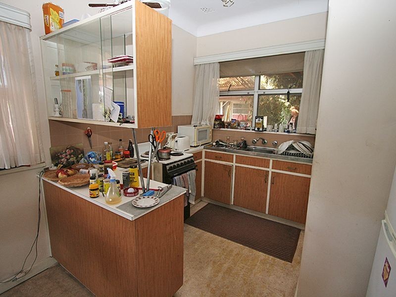 23 Wyeree Road, Mandurah WA 6210