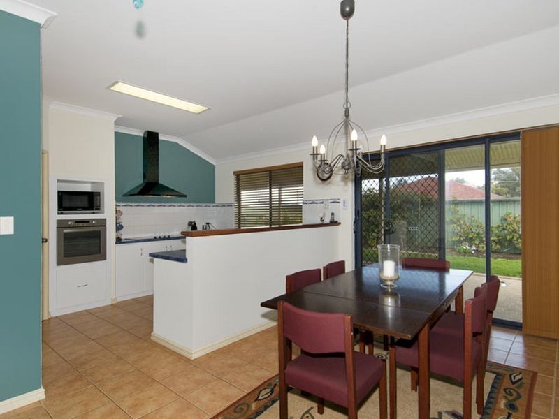 22 Kruger Loop, South Yunderup WA 6208