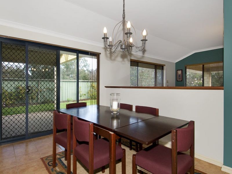 22 Kruger Loop, South Yunderup WA 6208
