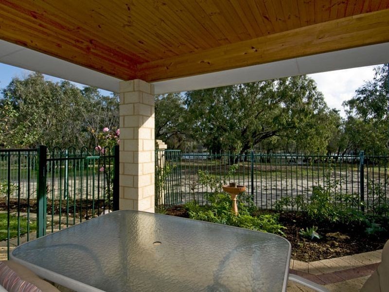 22 Kruger Loop, South Yunderup WA 6208