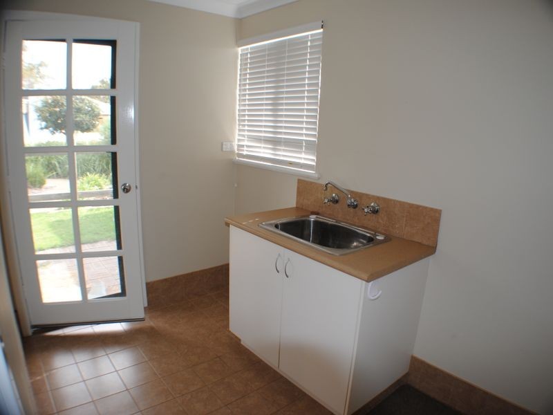 5 Rosemary Gardens, Dawesville WA 6211