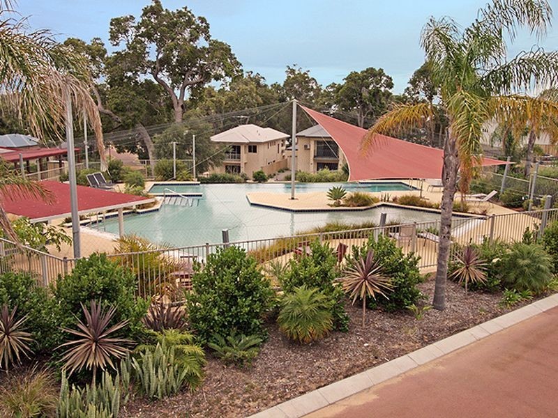 5 Rosemary Gardens, Dawesville WA 6211