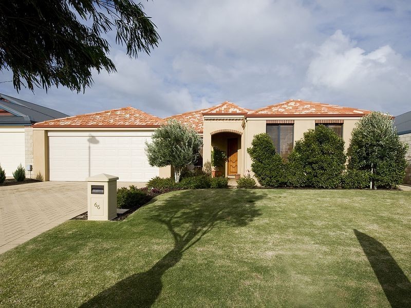 66 Buckingham Drive, Wannanup WA 6210