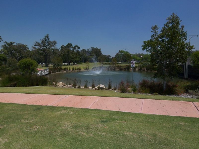17 Goldseeker Loop, Ravenswood WA 6208