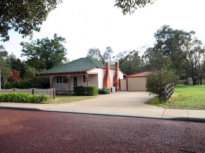 26 Lefroy Street, Serpentine WA 6125