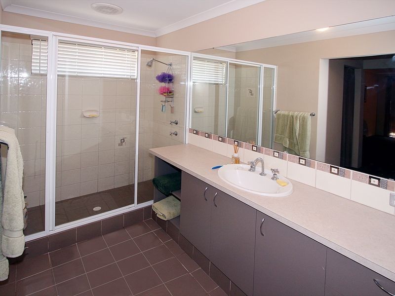 73 Seascapes Boulevard, Halls Head WA 6210