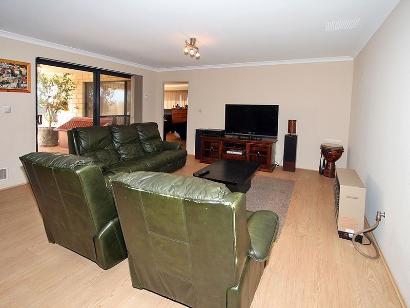 73 Seascapes Boulevard, Halls Head WA 6210