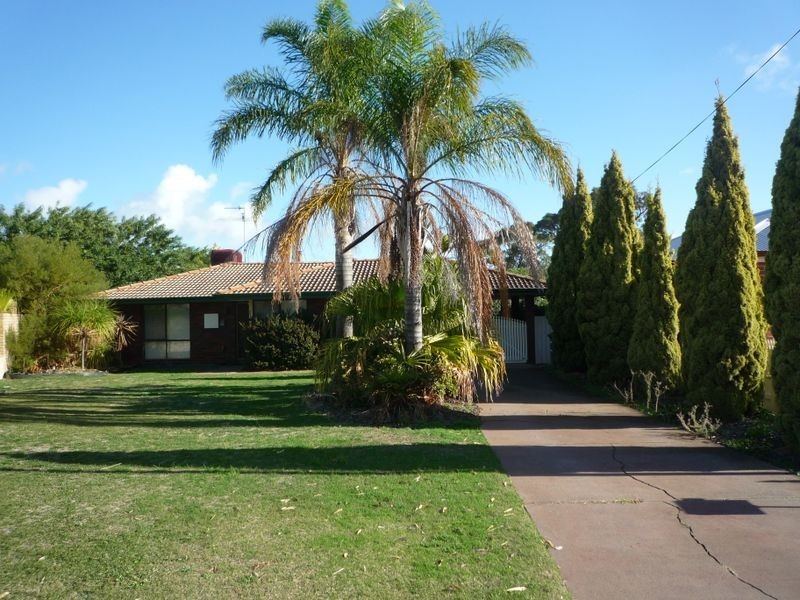 31 Blythwood Street, Dudley Park WA 6210