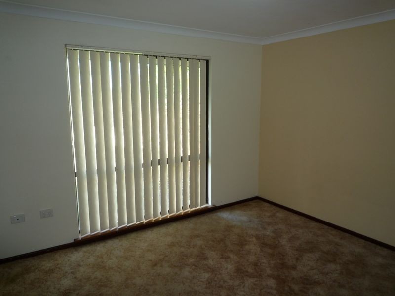 31 Blythwood Street, Dudley Park WA 6210