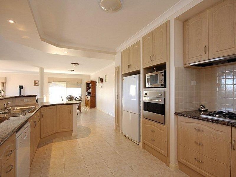 60 Aztec Island Retreat, Halls Head WA 6210