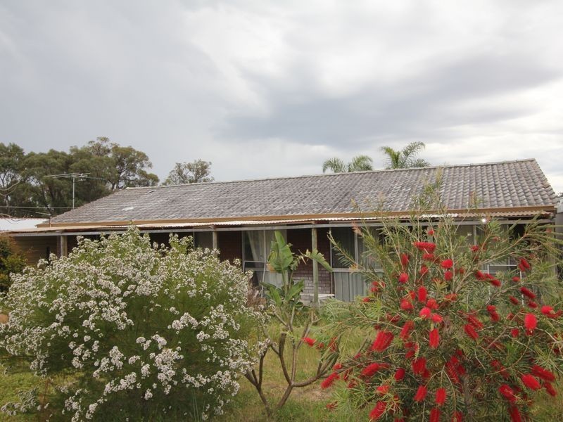 2 Fletcher Way, Mandurah WA 6210