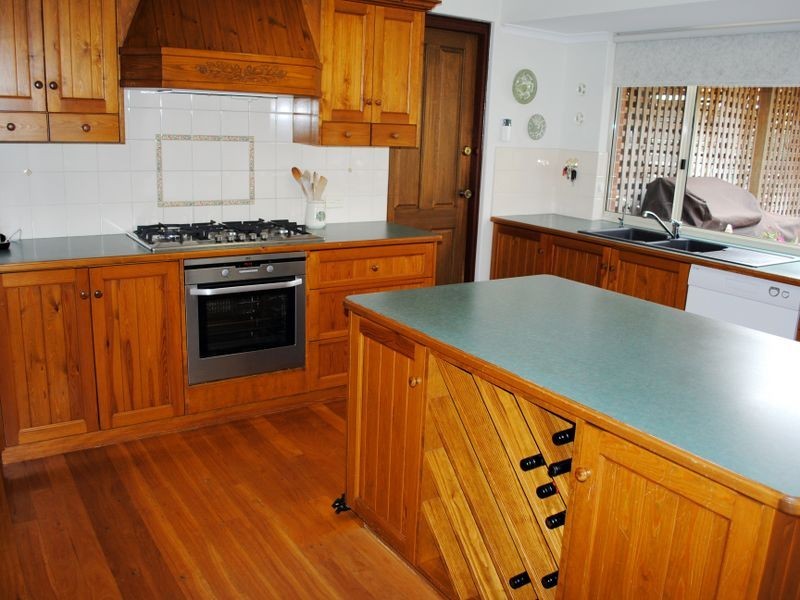 27 & 29 Inverness Drive, Meadow Springs WA 6210