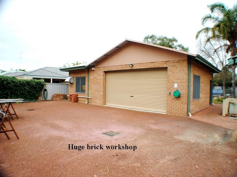 27 & 29 Inverness Drive, Meadow Springs WA 6210