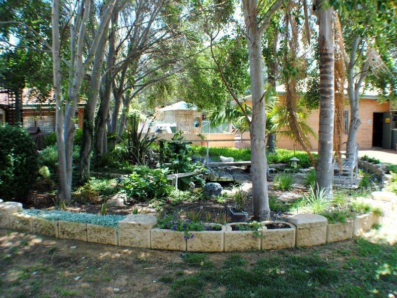 27 & 29 Inverness Drive, Meadow Springs WA 6210