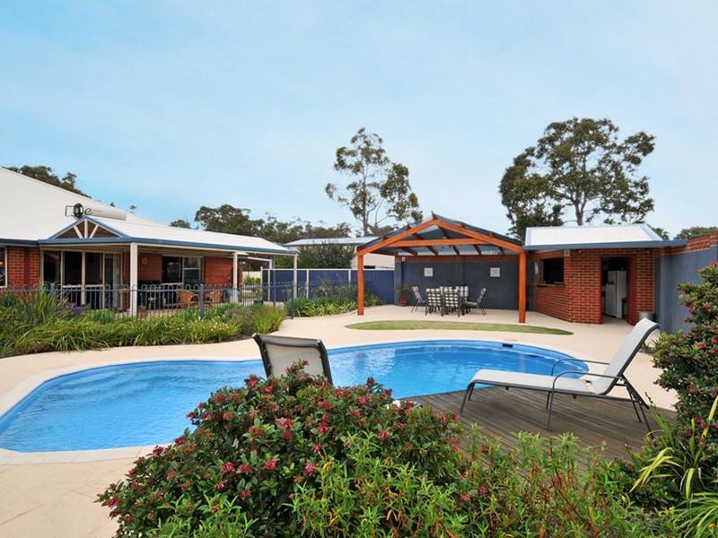 74 Rodoreda Crescent, Ravenswood WA 6208