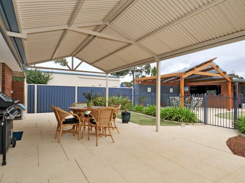 74 Rodoreda Crescent, Ravenswood WA 6208