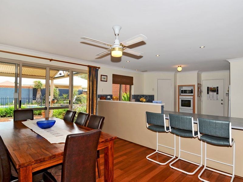 74 Rodoreda Crescent, Ravenswood WA 6208