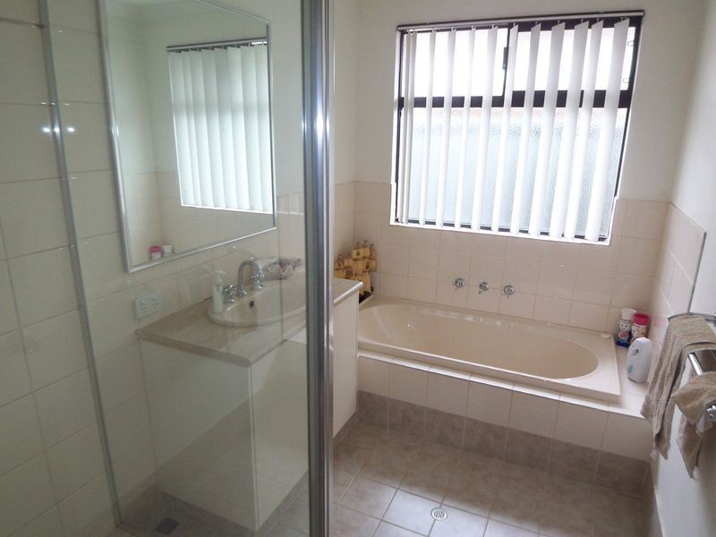 5 Impressions Way, Singleton WA 6175