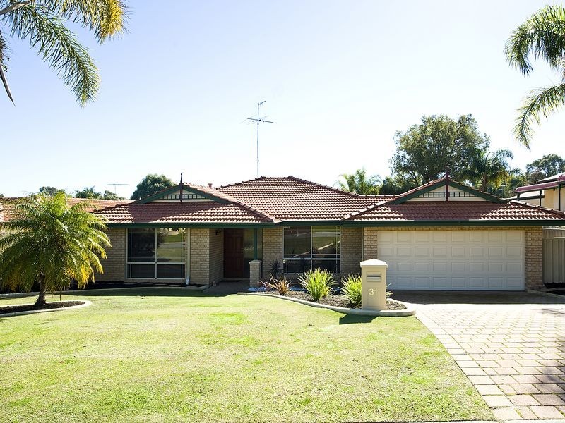 31 Tennyson Avenue, Halls Head WA 6210