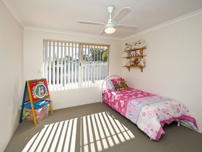 31 Tennyson Avenue, Halls Head WA 6210