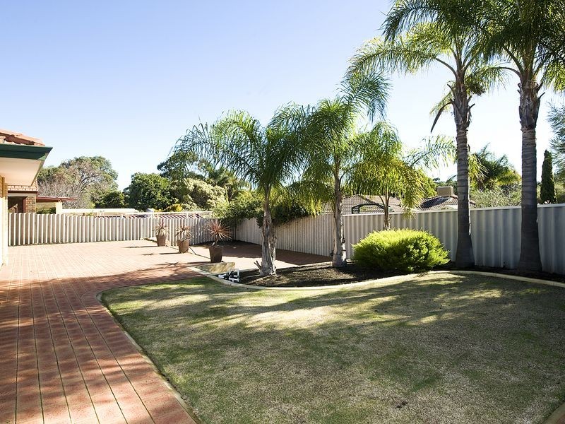 31 Tennyson Avenue, Halls Head WA 6210