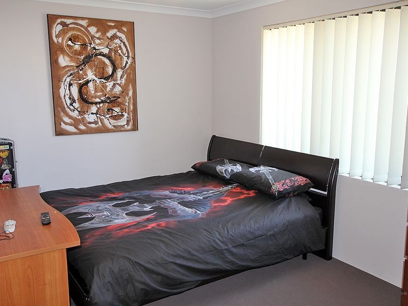 14 Splendens Turn, Halls Head WA 6210