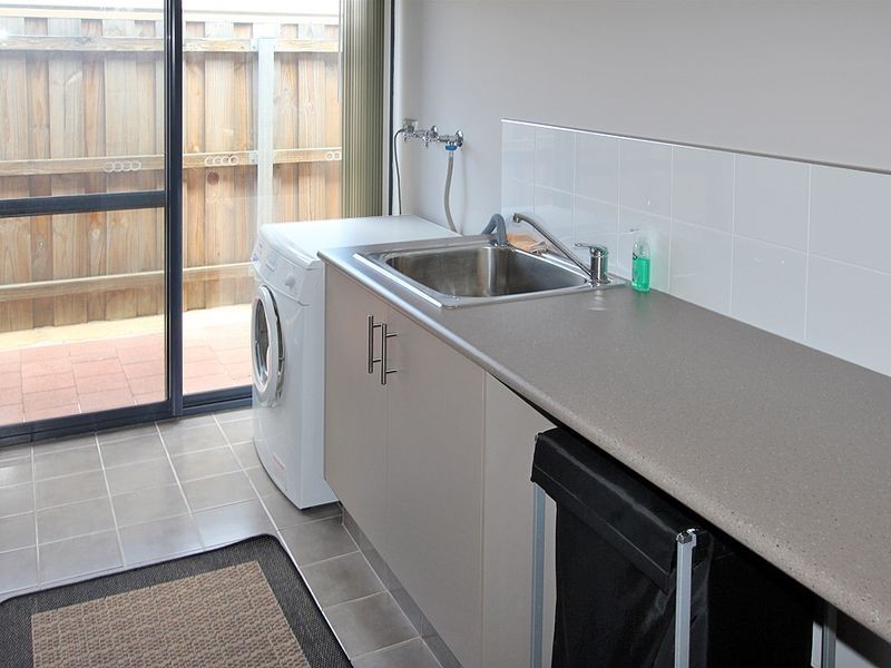 14 Splendens Turn, Halls Head WA 6210