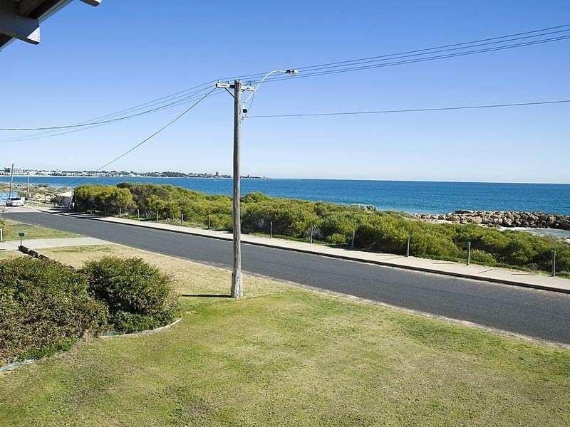 180 Ormsby Terrace, Silver Sands WA 6210