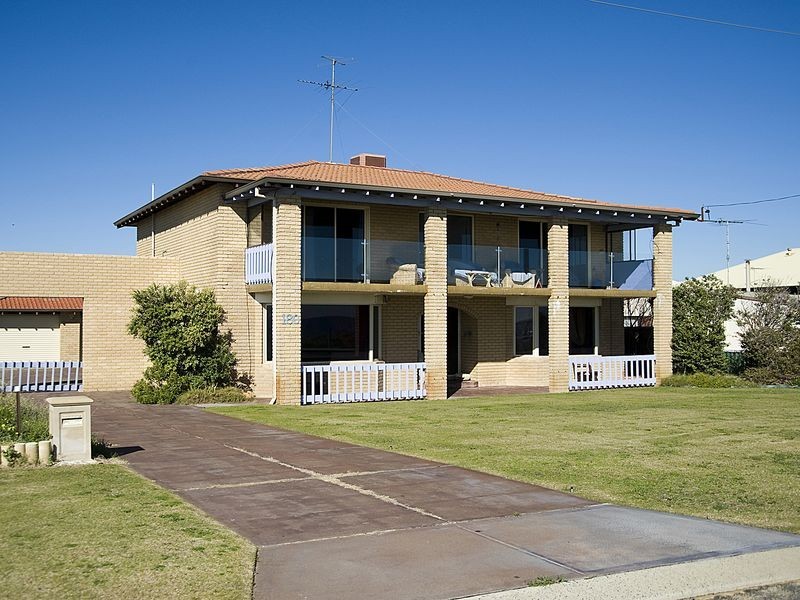 180 Ormsby Terrace, Silver Sands WA 6210